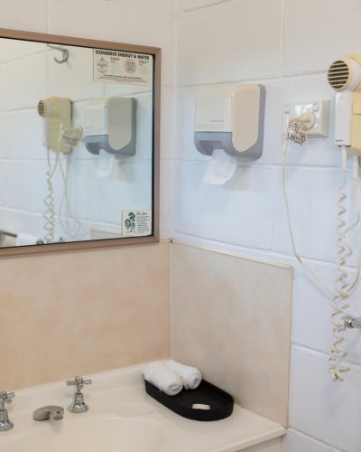 Complete bathroom essentials from Mundubbera Motel